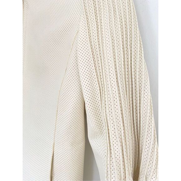 Akris Punto Perforated 100% Lambskin Full Zip Vanilla/ Ivory Jacket Sz 6 - Picture 10 of 16